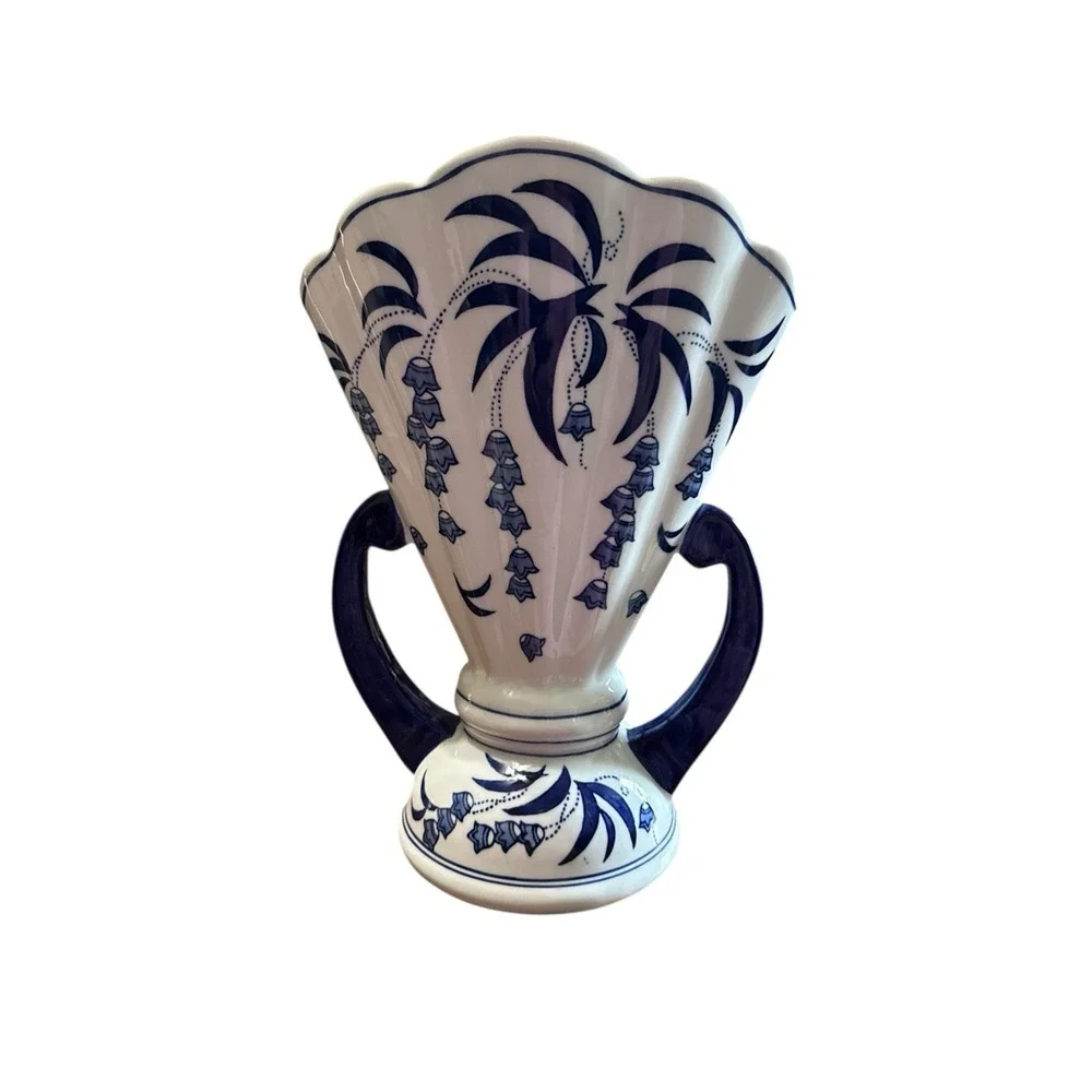 Bombay Made in‎ China Blue White Floral Fan Shaped Vase with Handles